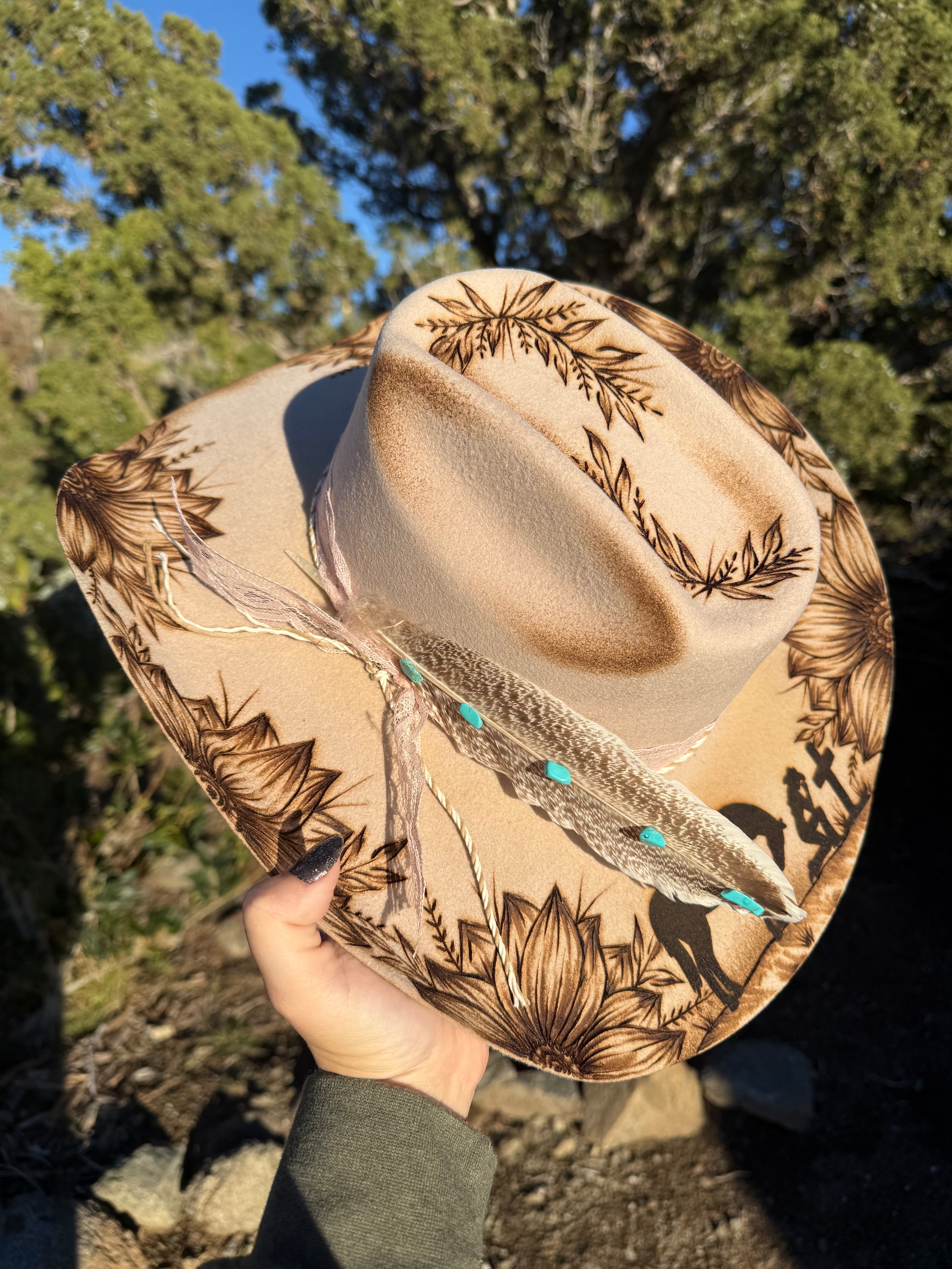 Chapéu Country Cowgirl de Fé na cor Caramelo - chapéu country Frutos do Couro